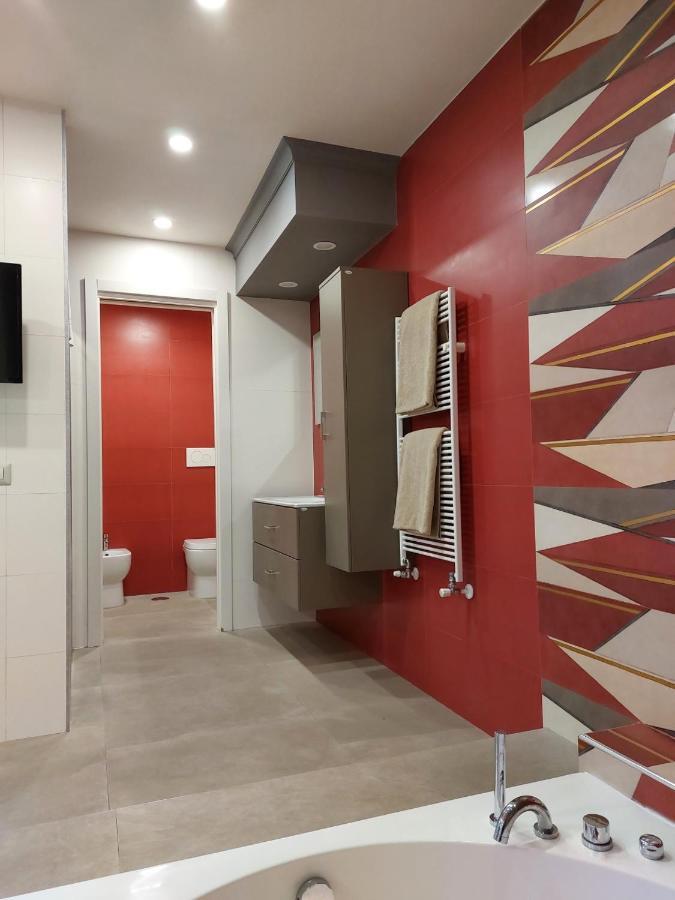 Sweet Home & Wellness Luxury Apartment Нетуно Екстериор снимка