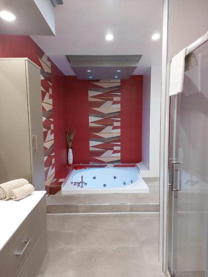 Sweet Home & Wellness Luxury Apartment Нетуно Екстериор снимка