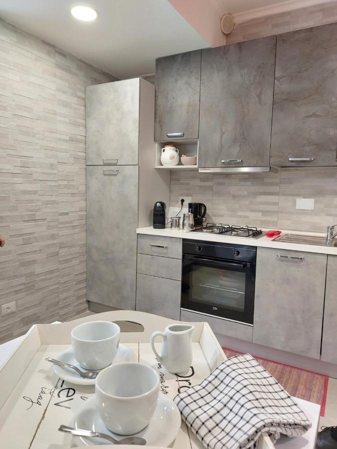 Sweet Home & Wellness Luxury Apartment Нетуно Екстериор снимка